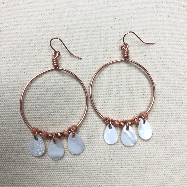 The Kaysie - Mother of pearl hoop earrings